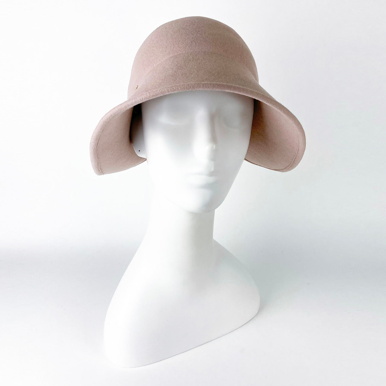 CIRQUTURE/comfy cloche special wool/CIQ-030